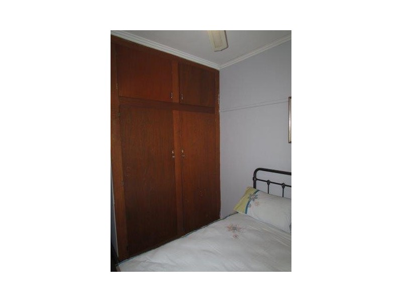 12 Alamein Avenue, Warracknabeal VIC 3393