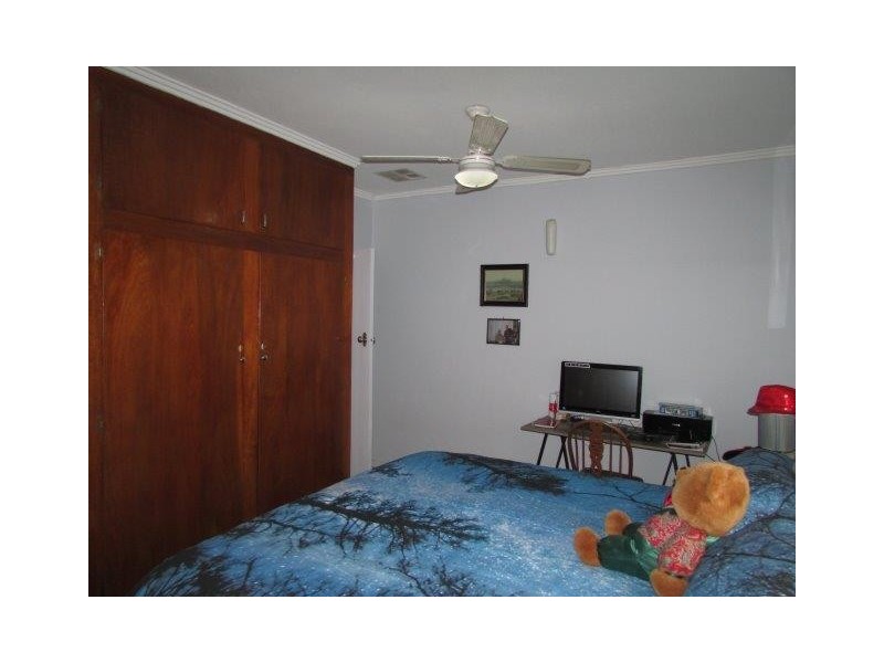 12 Alamein Avenue, Warracknabeal VIC 3393