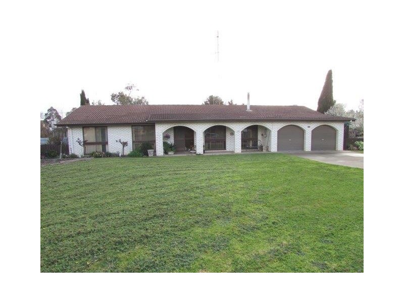 15 Bell Street, Beulah VIC 3395