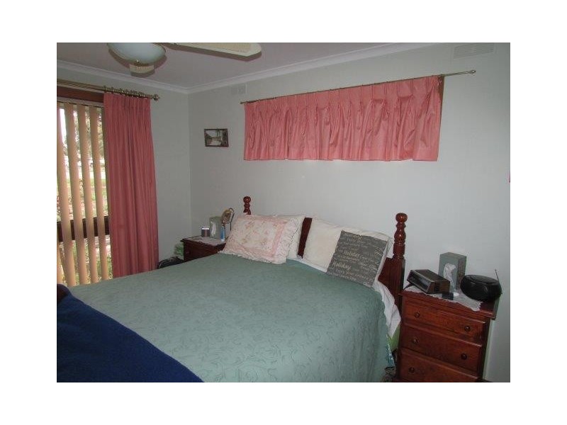 15 Bell Street, Beulah VIC 3395