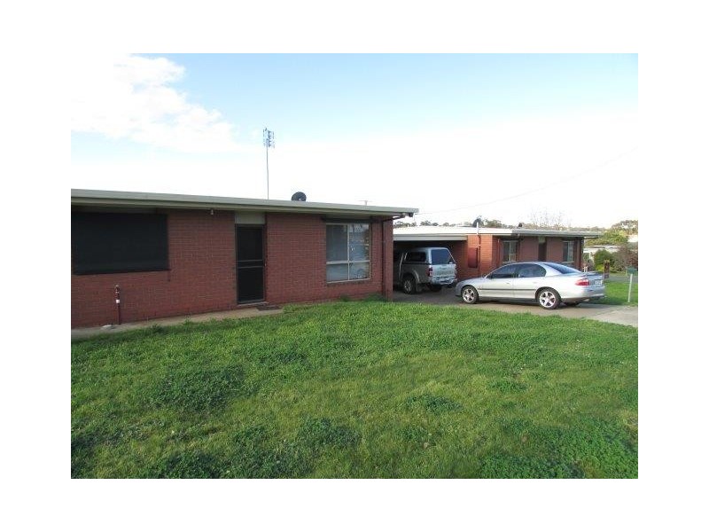 1a & 1b Bewley Street, St Arnaud VIC 3478