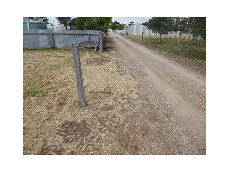 11 Wood Street, Warracknabeal VIC 3393