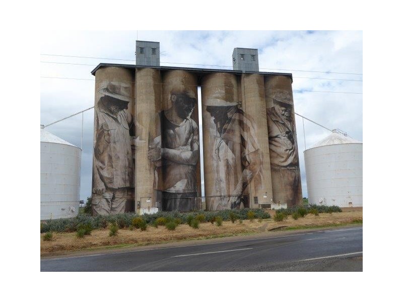 5 Lehmann Street, Brim VIC 3391