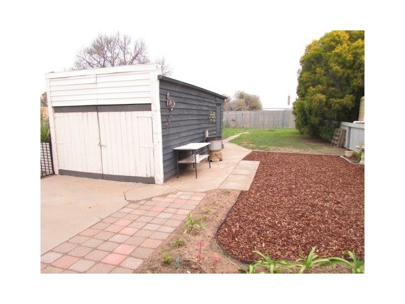 182 Scott Street, Warracknabeal VIC 3393