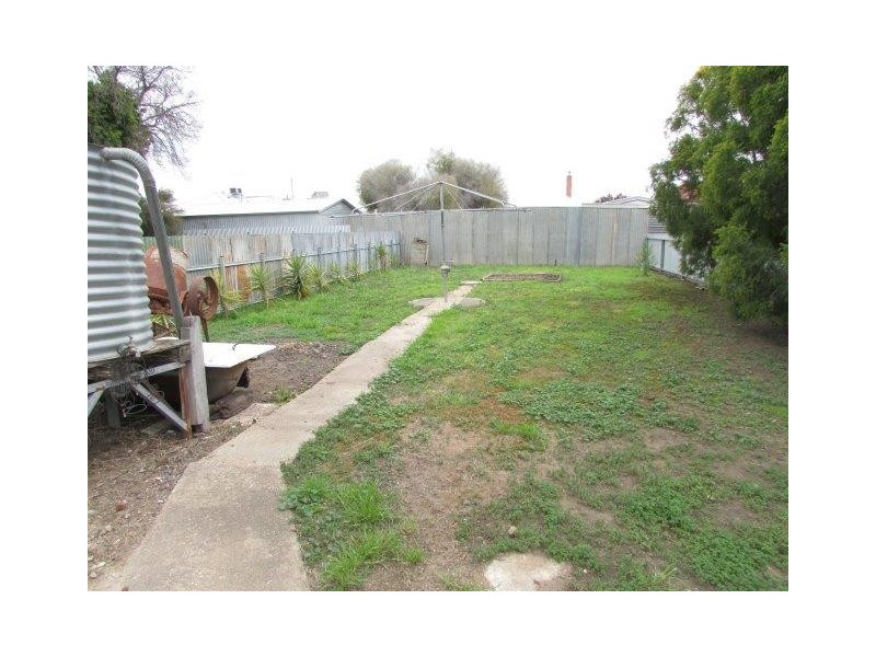 182 Scott Street, Warracknabeal VIC 3393