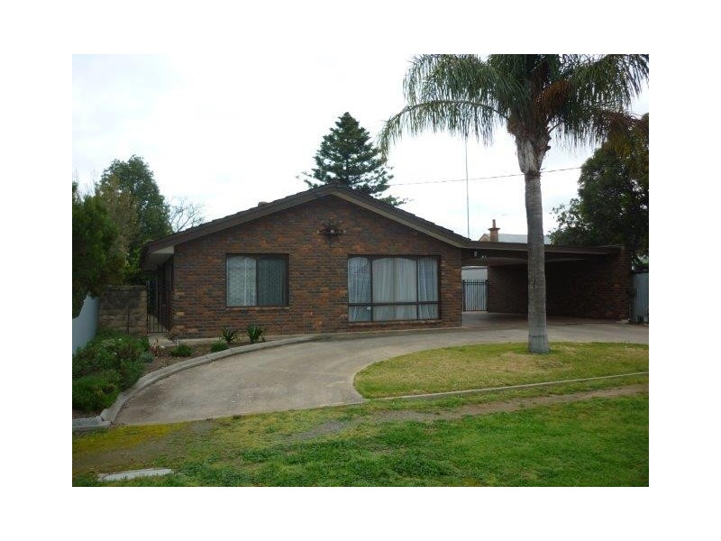 10A Woolcock Street, Warracknabeal VIC 3393