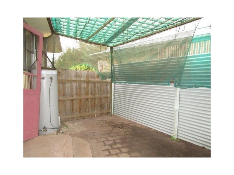 6 Watson Street, Warracknabeal VIC 3393