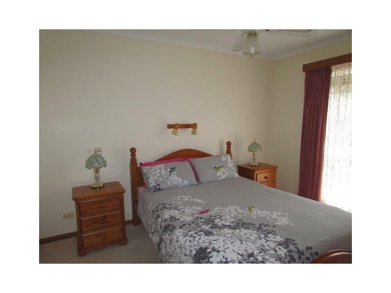 122 Anderson Street, Warracknabeal VIC 3393