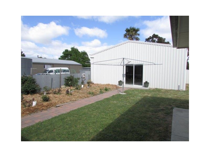 122 Anderson Street, Warracknabeal VIC 3393