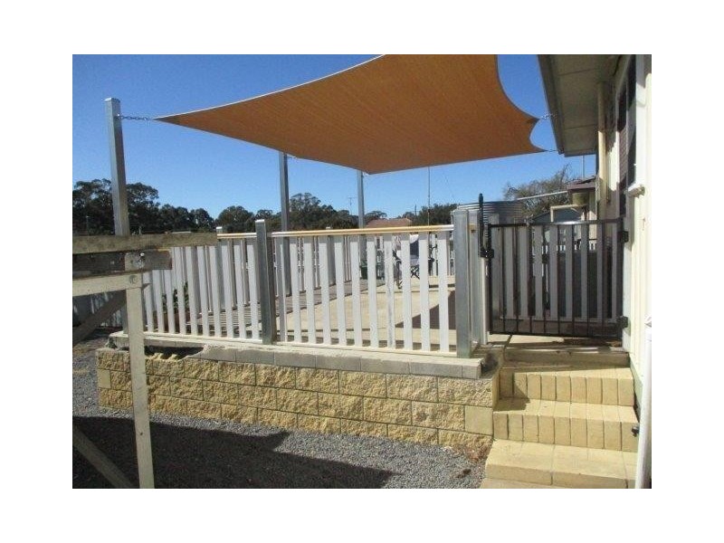 6 George Street, St Arnaud VIC 3478