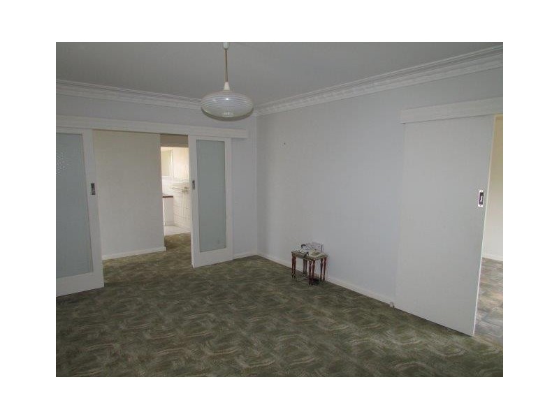 27 Bell Street, Beulah VIC 3395