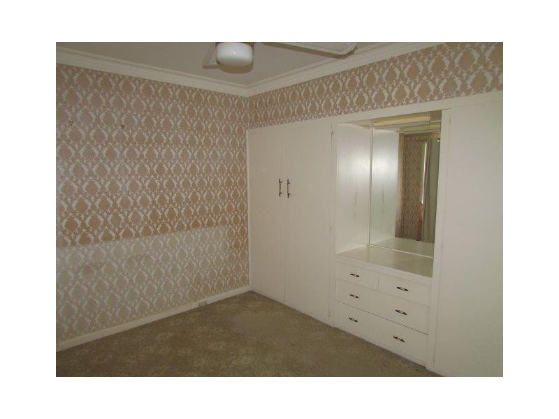 27 Bell Street, Beulah VIC 3395