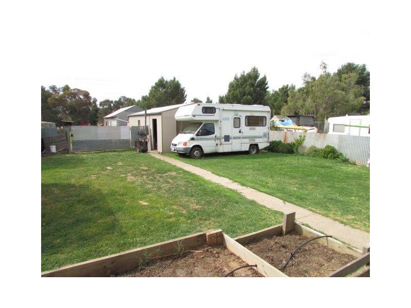 25 Bell Street, Beulah VIC 3395