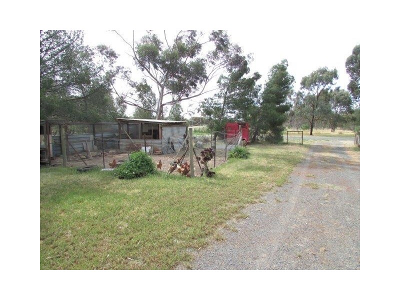 25 Bell Street, Beulah VIC 3395