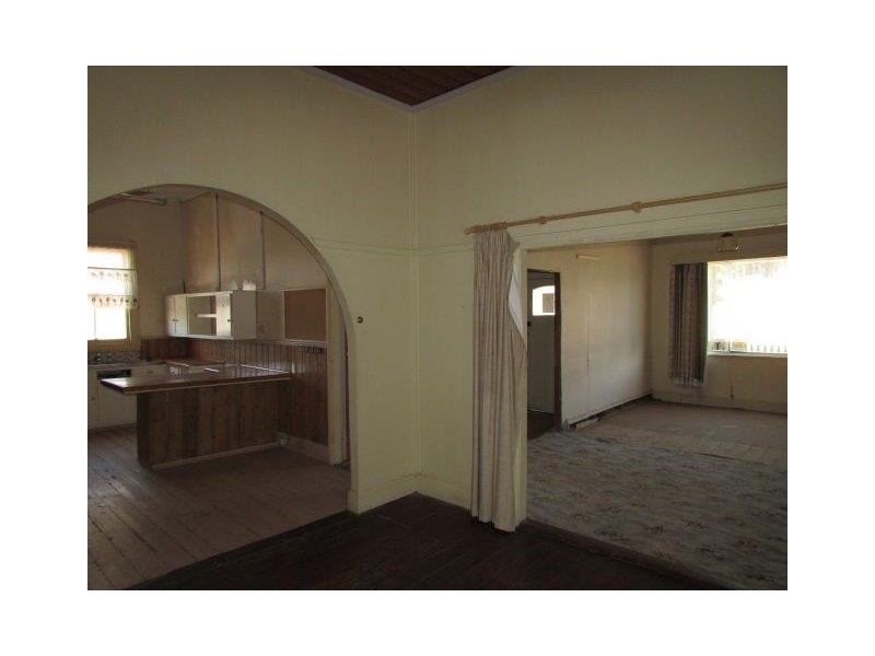 18 High Street, Watchem VIC 3482