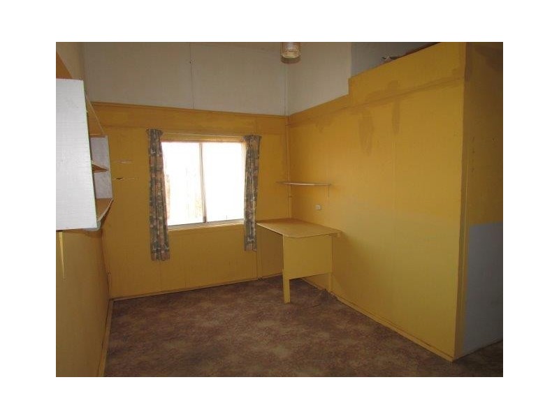 18 High Street, Watchem VIC 3482