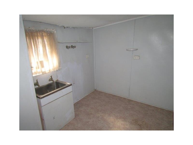 18 High Street, Watchem VIC 3482