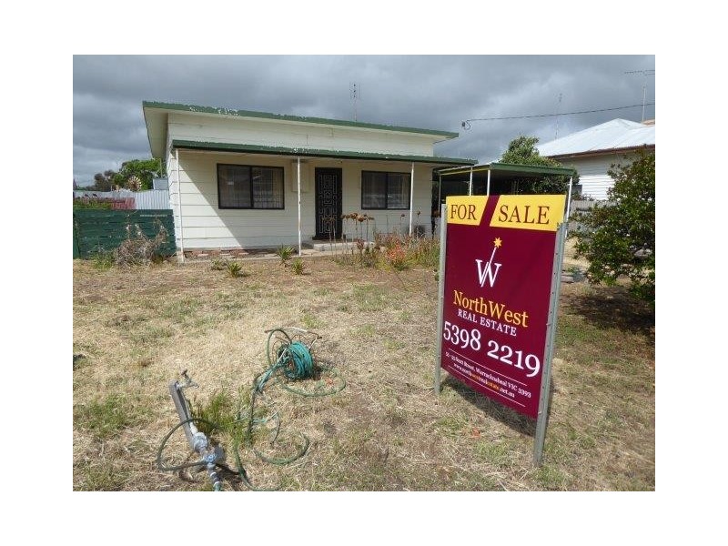 7 O’Callaghan Street, Warracknabeal VIC 3393