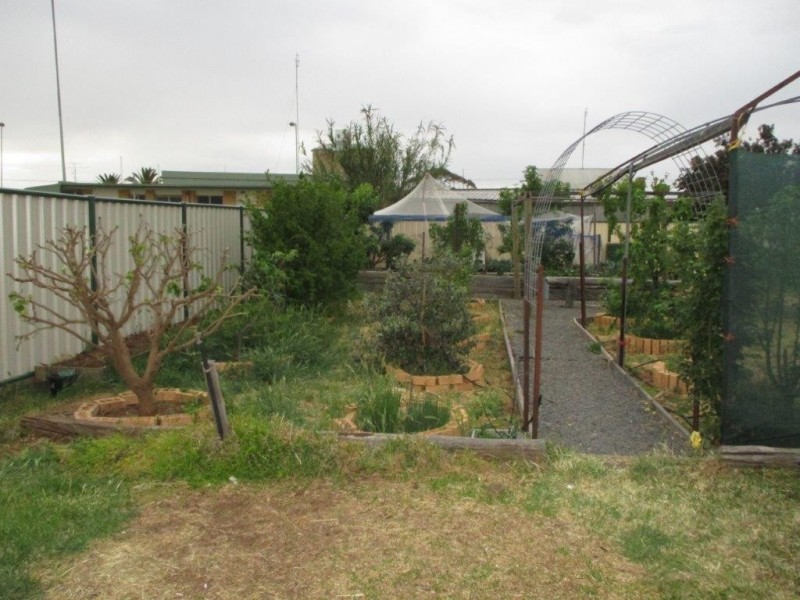 54 Cumming Avenue, Birchip VIC 3483