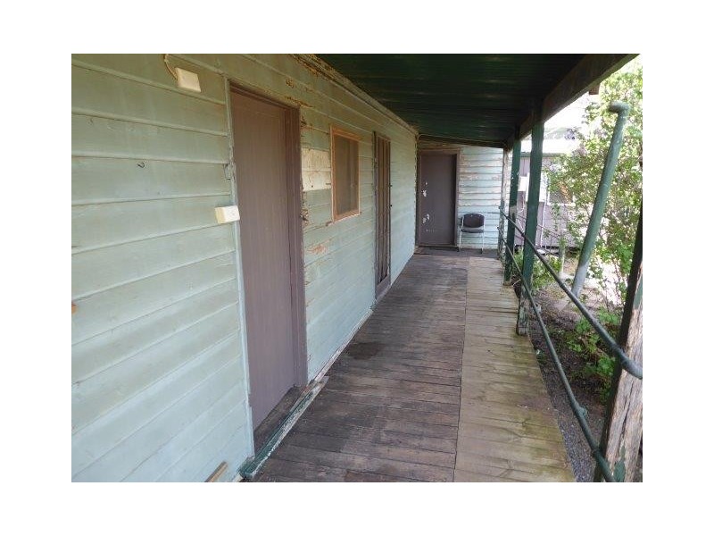 8 Myall Street, Woomelang VIC 3485