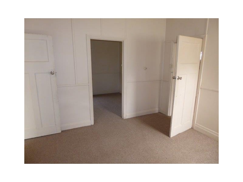 8 Myall Street, Woomelang VIC 3485