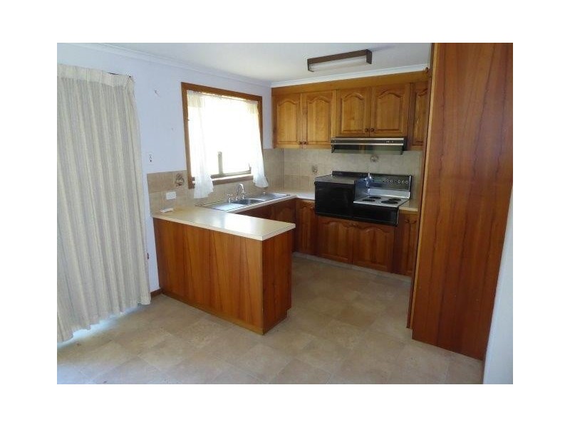 3/2 Hammill Street, Donald VIC 3480