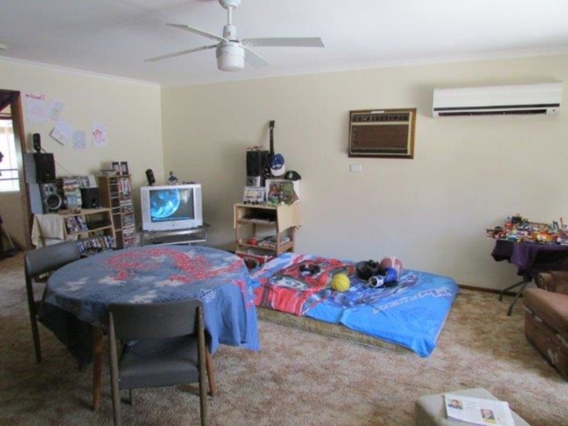 1 & 2/8 Mill Street, St Arnaud VIC 3478