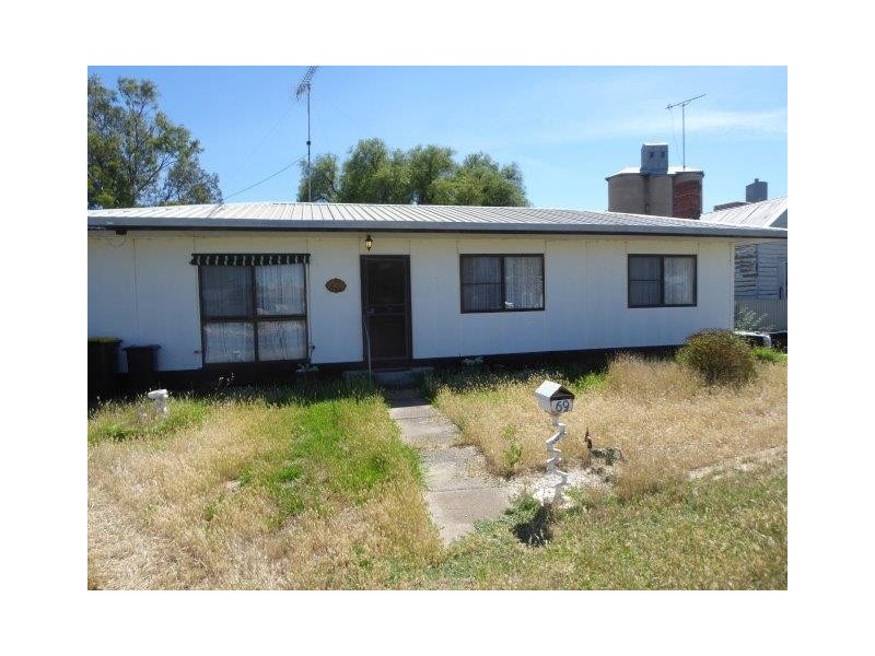 69 Broadway, Jeparit VIC 3423
