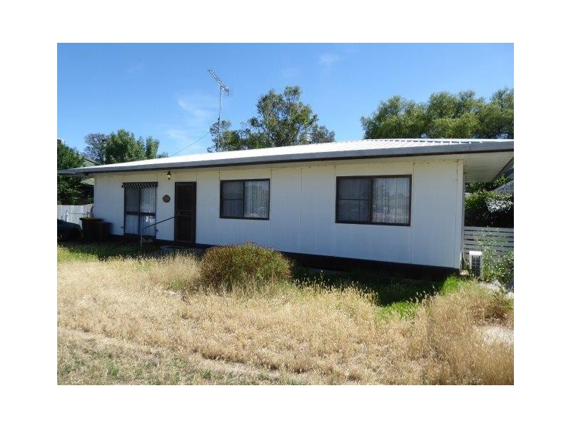 69 Broadway, Jeparit VIC 3423