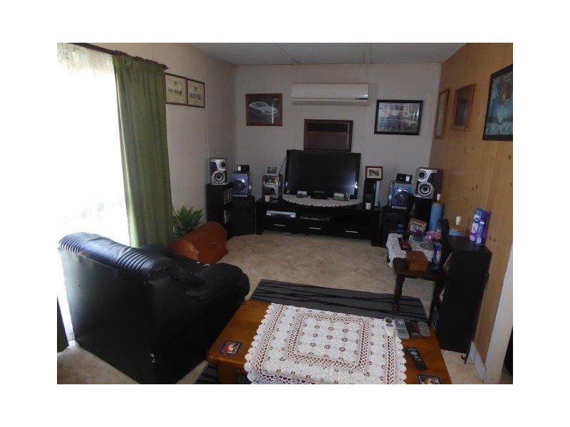 69 Broadway, Jeparit VIC 3423