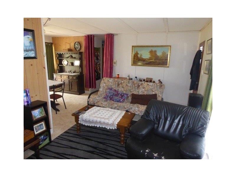 69 Broadway, Jeparit VIC 3423