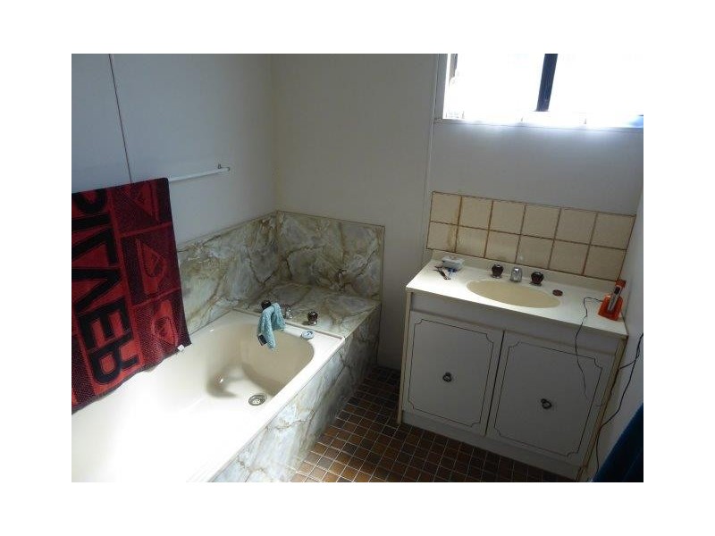 69 Broadway, Jeparit VIC 3423
