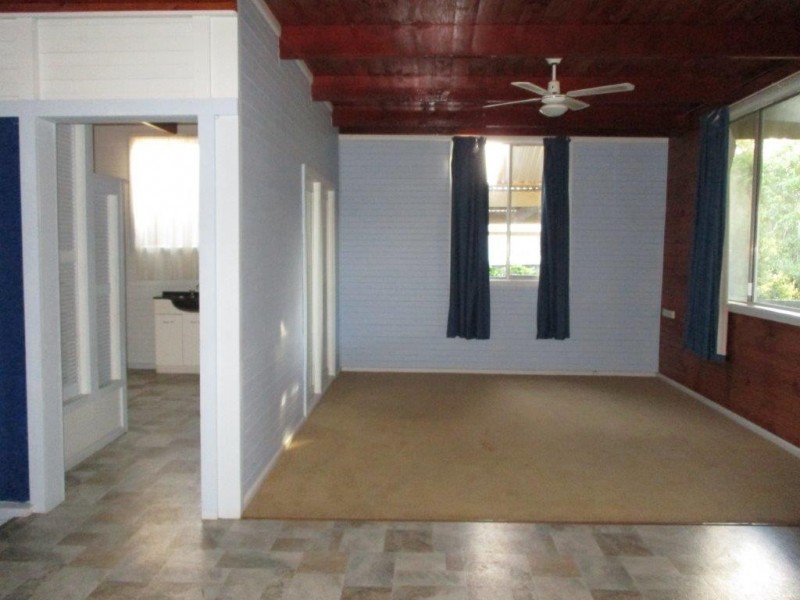 31 Hammill Street, Donald VIC 3480