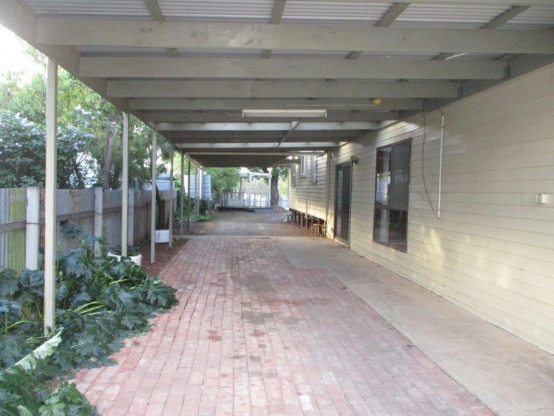 31 Hammill Street, Donald VIC 3480