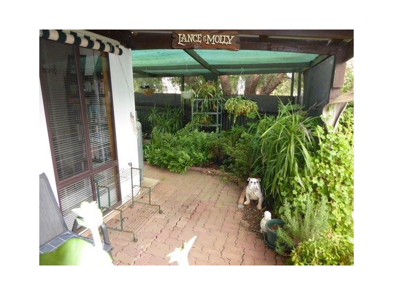 5 Charles Street, Jeparit VIC 3423