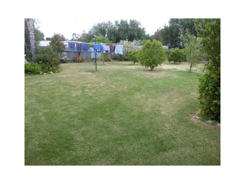 5 Charles Street, Jeparit VIC 3423