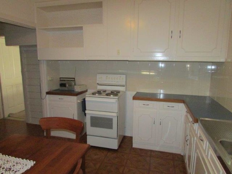 11 Phillips Street, Warracknabeal VIC 3393