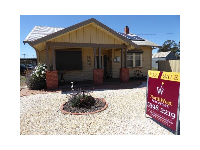 35 Phillips Street, Beulah VIC 3395