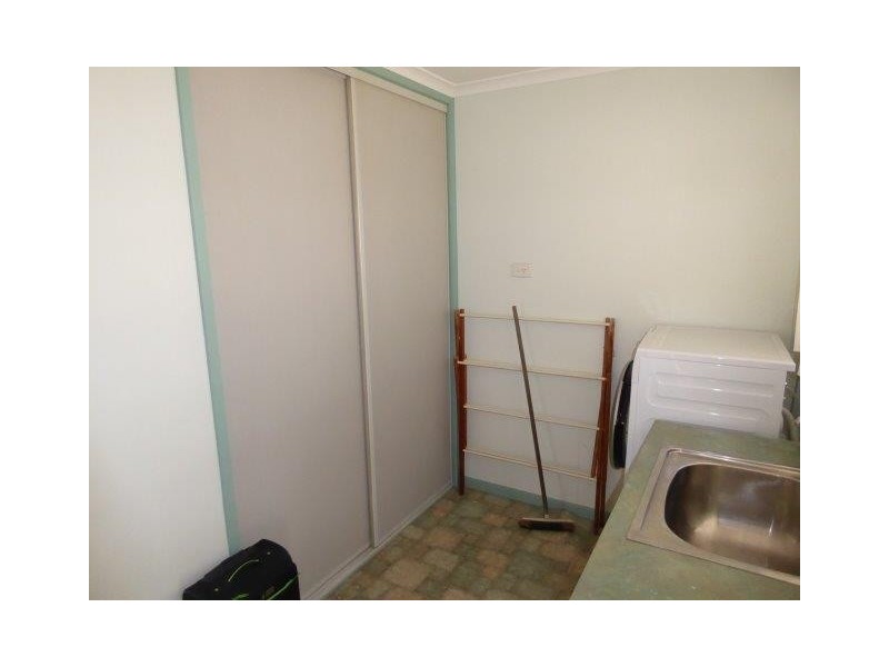 61 Molyneaux Street, Warracknabeal VIC 3393