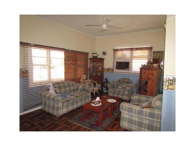 33 Swann Street, Brim VIC 3391