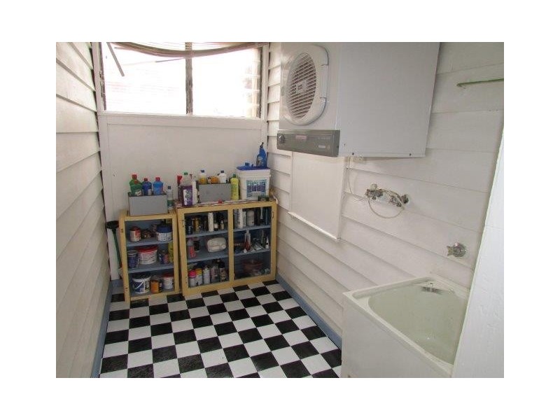 33 Swann Street, Brim VIC 3391