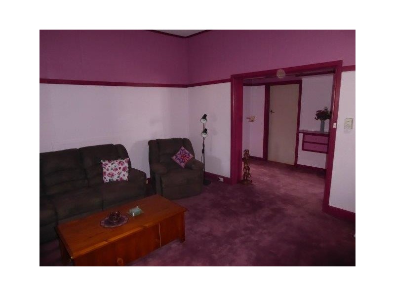 8 Scott Street, Jeparit VIC 3423