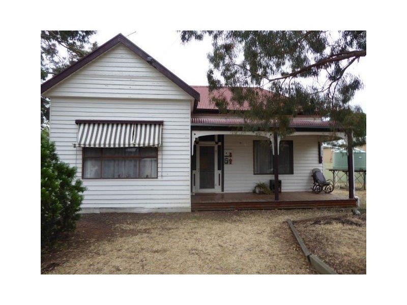 1 Meyer Street, Donald VIC 3480