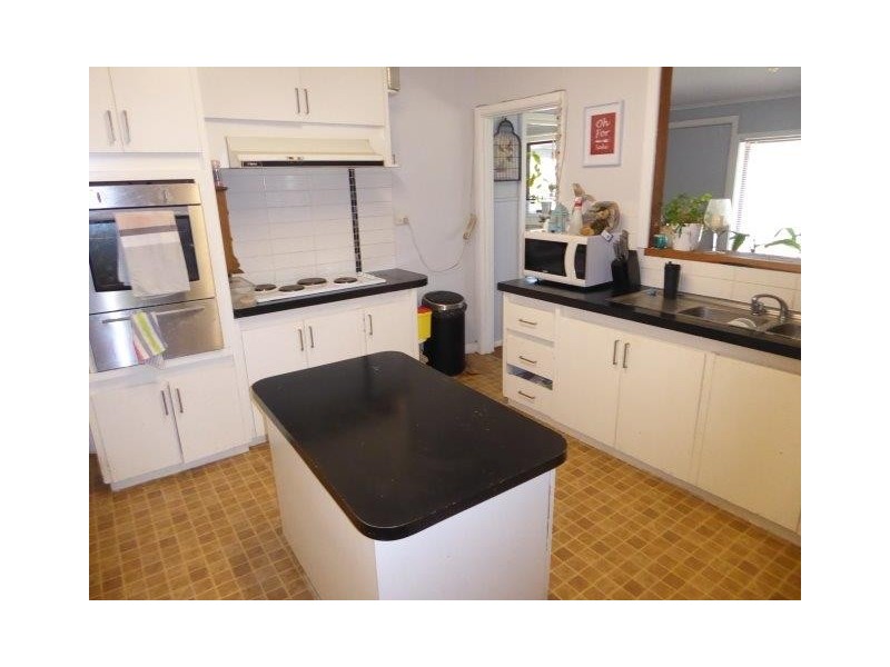 7-9 Sands Avenue, Jeparit VIC 3423