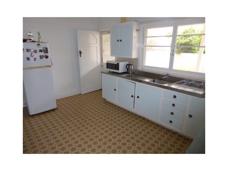 2 Woolcock Street, Warracknabeal VIC 3393