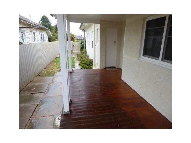 2 Woolcock Street, Warracknabeal VIC 3393