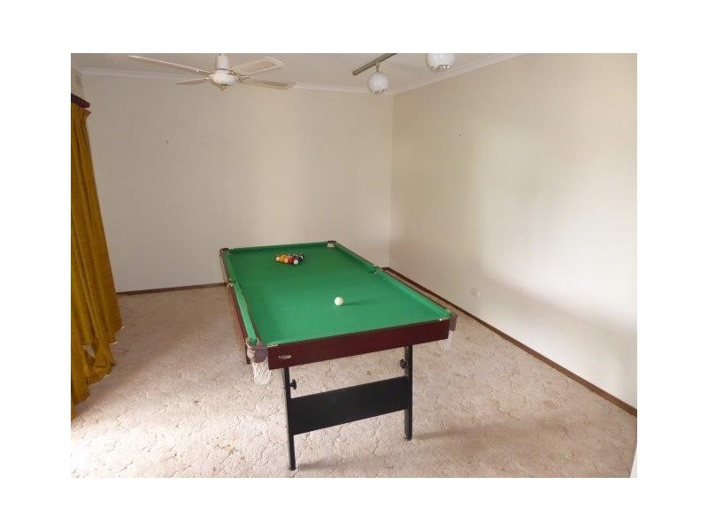 12 Walker Street, Donald VIC 3480