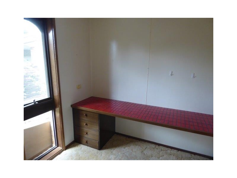 12 Walker Street, Donald VIC 3480