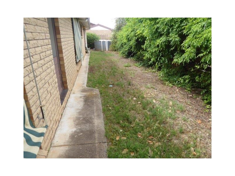 12 Walker Street, Donald VIC 3480