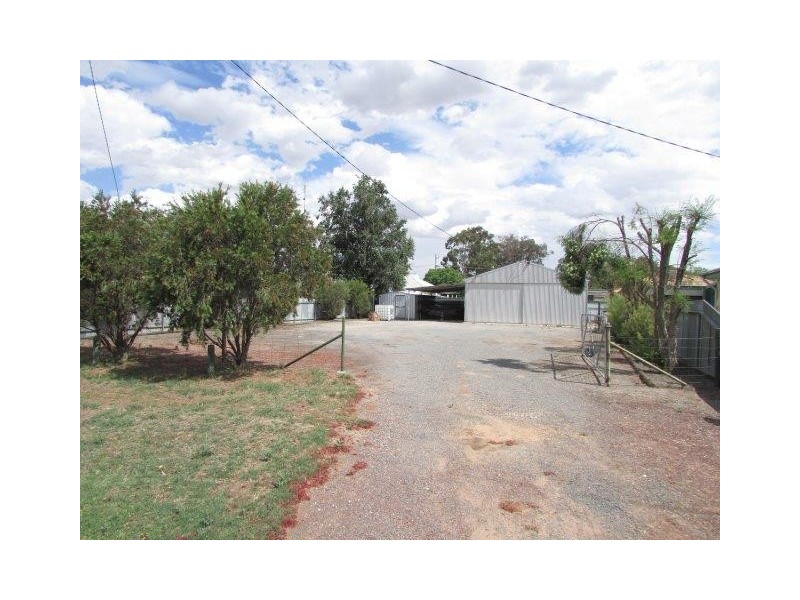 1 O’Callaghan Street, Warracknabeal VIC 3393